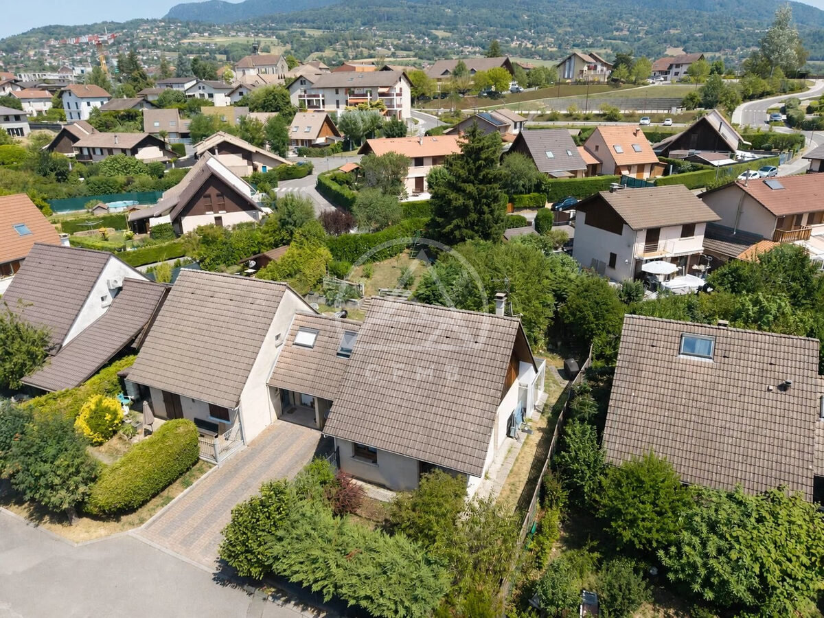Maison à Cranves-Sales, vue principale