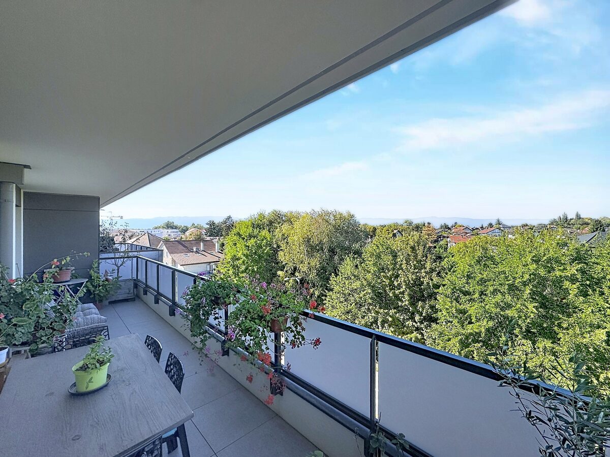 Appartement à Ville-la-Grand, vue principale